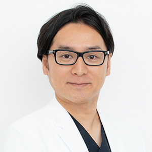 局所麻酔下で実施。腰痛の内視鏡治療とPRP療法（再生医療）